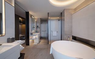 Crowne Plaza Weihai Binhai by IHG