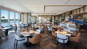 Crowne Plaza Weihai Binhai by IHG