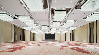Crowne Plaza Weihai Binhai by IHG