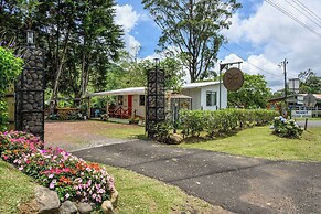 Blue Morpho Lodge