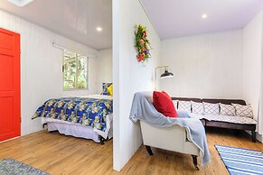 Blue Morpho Lodge