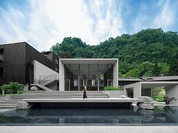ZOLAND Resort Hotel Emei Mountain