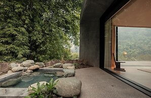 ZOLAND Resort Hotel Emei Mountain