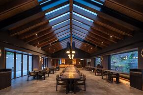 ZOLAND Resort Hotel Emei Mountain