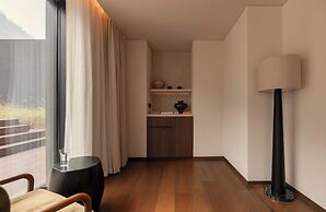 ZOLAND Resort Hotel Emei Mountain