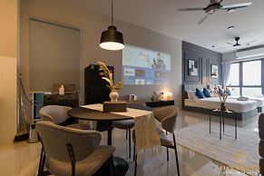 KIP Core Soho Suite by Five Senses