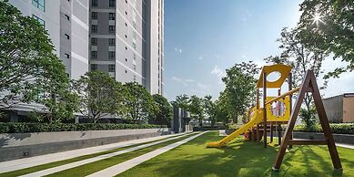 Great Location With Infinity Pool -central Pattaya
