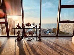 Central Pattaya - Infinity Pool Condo Pattaya View