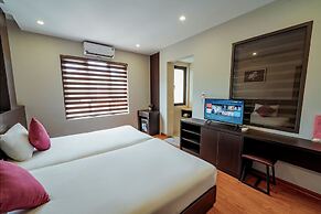 Ivy Hotel - Halong
