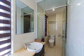 Ivy Hotel - Halong
