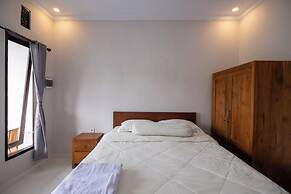 Arga Shankara House