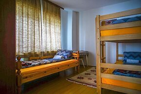 Kitka Hostel Guest House