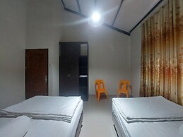 Gondang Sivali Hotel