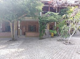 Gondang Sivali Hotel