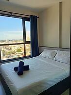 Central Pattaya Condo High Floor With A View