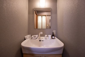 THE LANG HOTEL