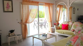 Anabel House With Private Pool