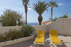 Anabel House With Private Pool