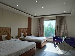 THE PRINCE ZENQ XPRESS RESORTT ROHTAK
