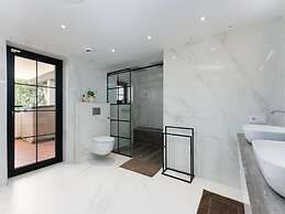 Castiglione Luxury Beachfront Duplex Penthouse