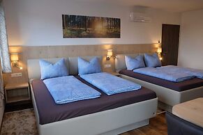 Rana's B&B