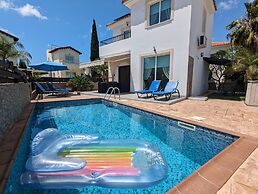 Ennazuse - Beautiful 2 Bedroom Villa in Pernera