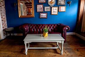 The Royal Oak Hotel
