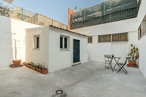 Estrela House II by Homing