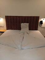 Hellostayz hotel