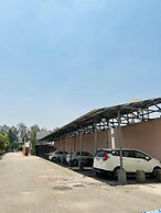 HOTEL INDER PARADISE