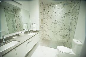 Two Bedroom Cable Beach Condo With Patio