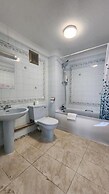 Gatwick Castle B&B