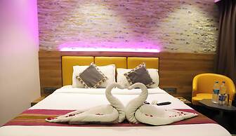 Hotel Aura Inn