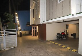 Hotel Aura Inn
