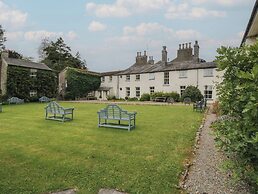 Huntsman's Cottage