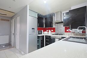Manchester 3-beds, Sleeps 6 With On-site Parking