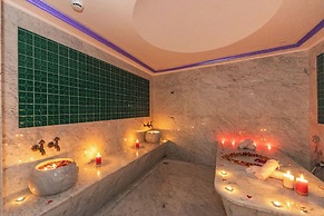 QUİ HOTEL & SPA