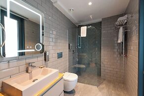 QUİ HOTEL & SPA