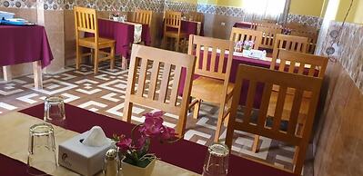 London House Resort