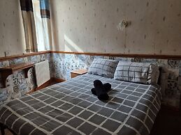 Pine Lodge Hotel