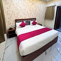 Hotel Om Palace