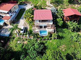 Roatan Infinity Pool & Ocean View