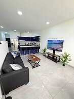 Casa Azul Jaco