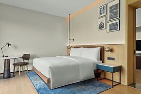 Four Points by Sheraton Guiyang Shilihetan