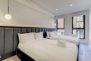 CLUBHAUS Hotel
