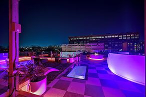CLUBHAUS Hotel