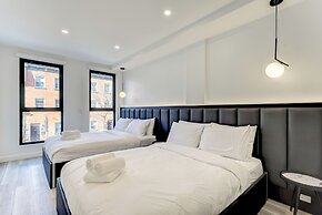 CLUBHAUS Hotel