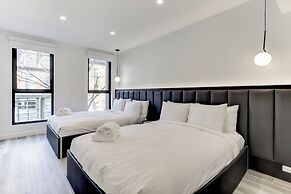 CLUBHAUS Hotel