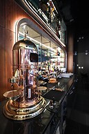 CLUBHAUS Hotel