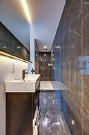 CLUBHAUS Hotel